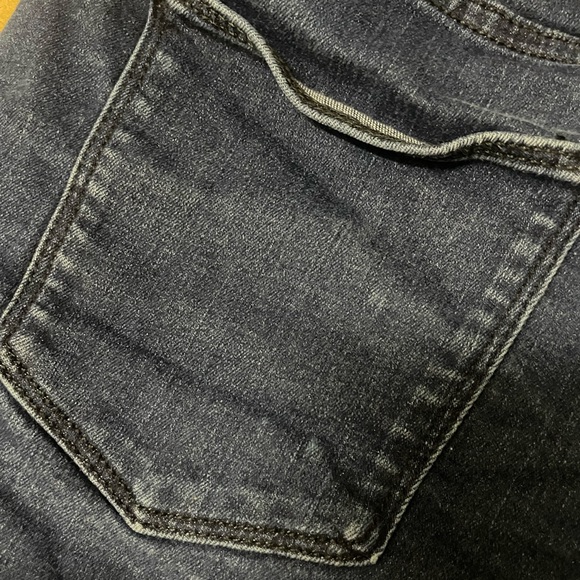 Universal Thread High Rise Shorts - Picture 3 of 6